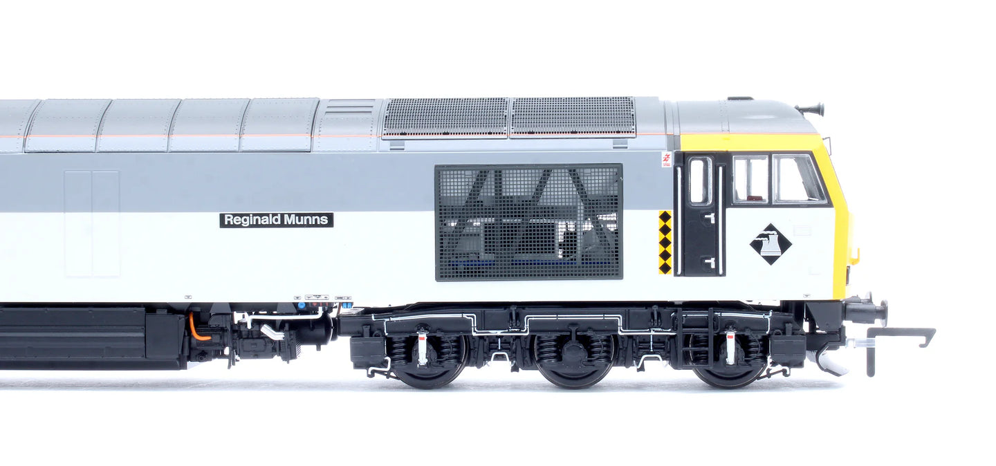 ACC2893 - Class 60 '60092' 'Reginald Munns' TTG Triple Grey Coal Sector Diesel Locomotive (OO)